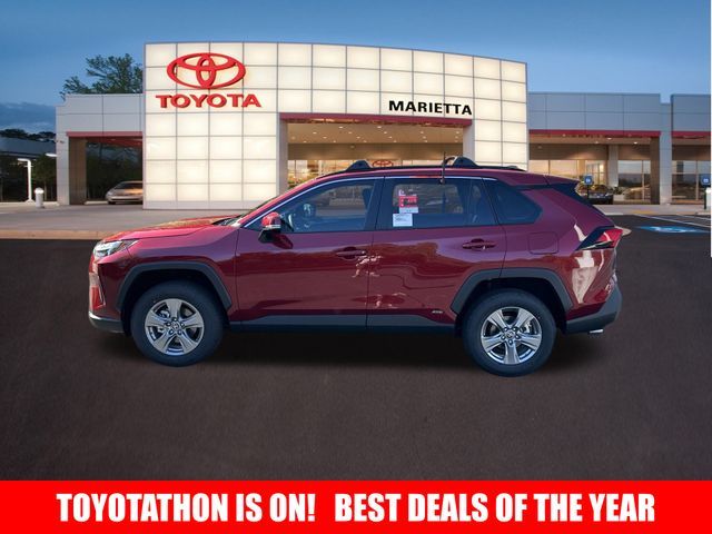 2024 Toyota RAV4 Hybrid LE