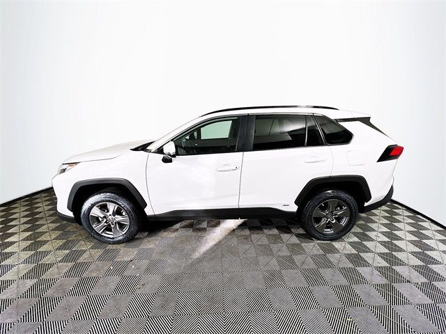 2024 Toyota RAV4 Hybrid LE