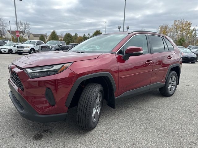 2024 Toyota RAV4 Hybrid LE