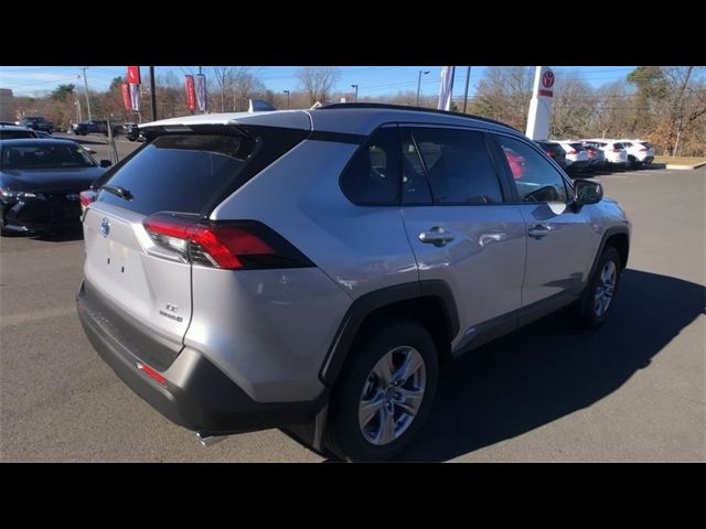 2024 Toyota RAV4 Hybrid LE