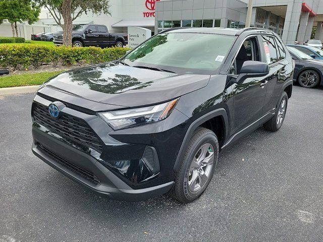 2024 Toyota RAV4 Hybrid LE