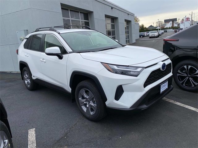 2024 Toyota RAV4 Hybrid LE