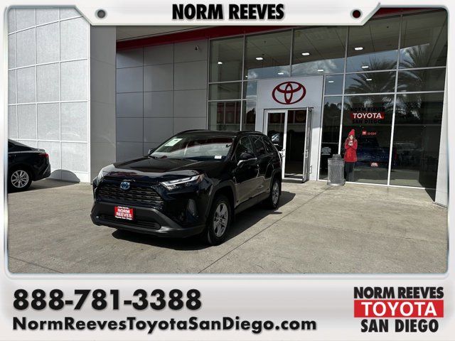 2024 Toyota RAV4 Hybrid LE