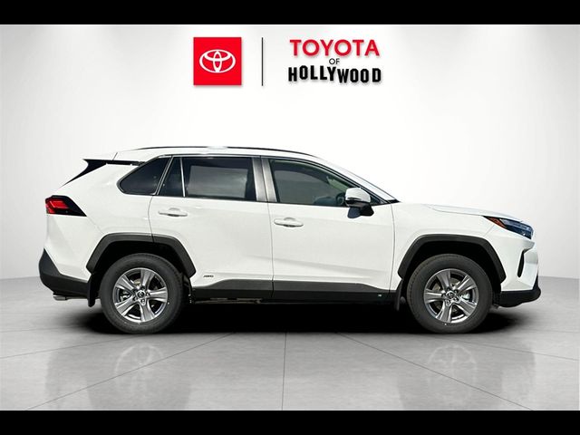 2024 Toyota RAV4 Hybrid LE