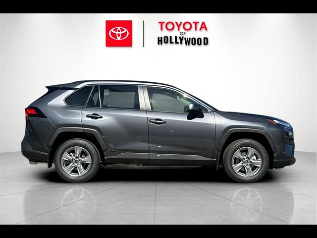 2024 Toyota RAV4 Hybrid LE