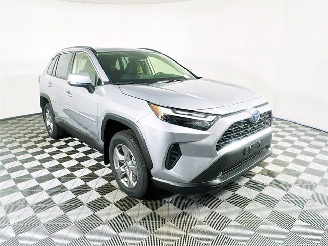 2024 Toyota RAV4 Hybrid LE