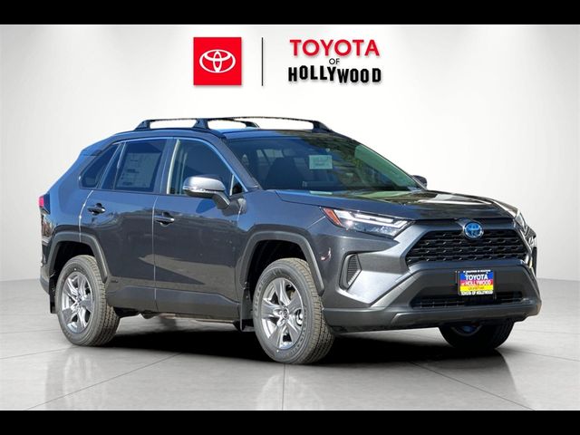 2024 Toyota RAV4 Hybrid LE