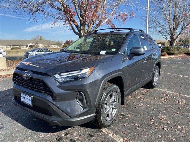 2024 Toyota RAV4 Hybrid LE