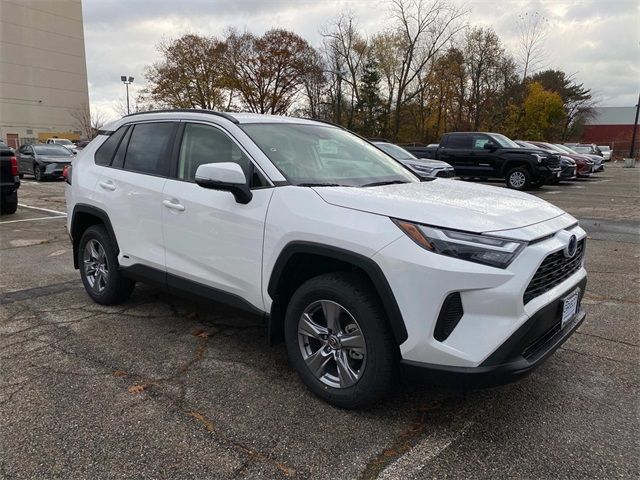 2024 Toyota RAV4 Hybrid LE