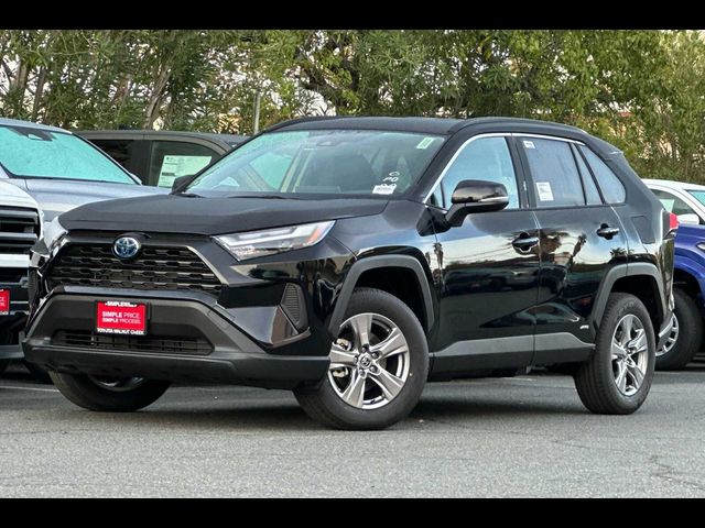 2024 Toyota RAV4 Hybrid LE