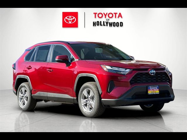 2024 Toyota RAV4 Hybrid LE