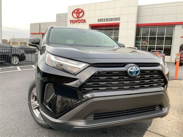 2024 Toyota RAV4 Hybrid LE