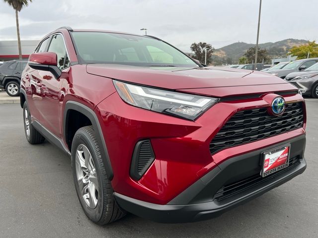 2024 Toyota RAV4 Hybrid LE