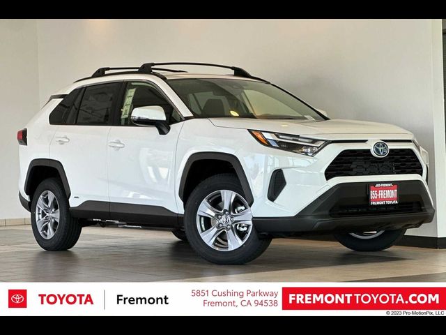 2024 Toyota RAV4 Hybrid LE