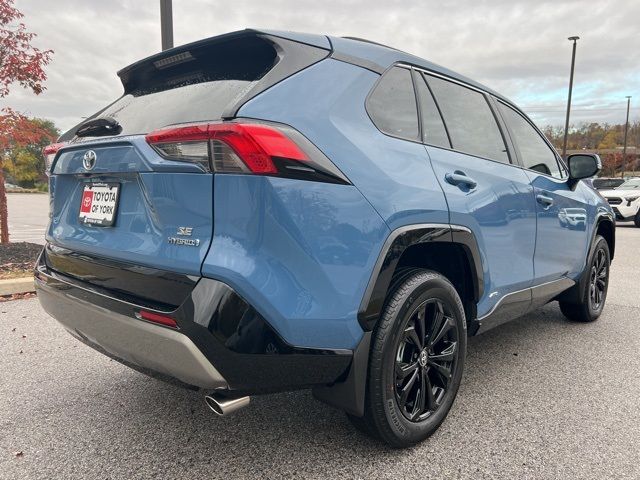 2024 Toyota RAV4 Hybrid SE