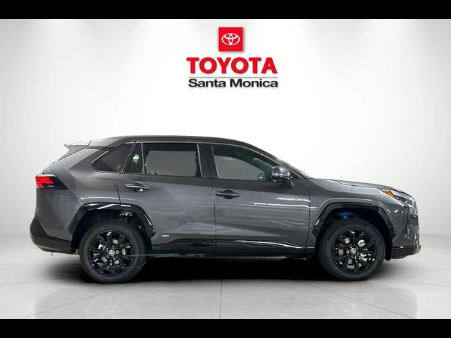 2024 Toyota RAV4 Hybrid SE