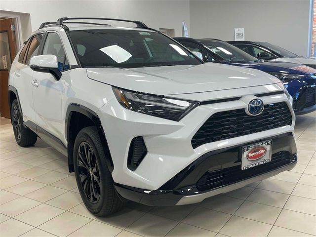 2024 Toyota RAV4 Hybrid SE