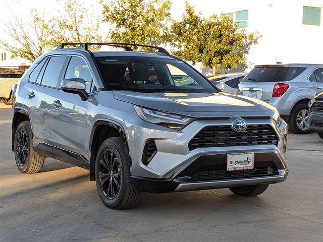 2024 Toyota RAV4 Hybrid SE