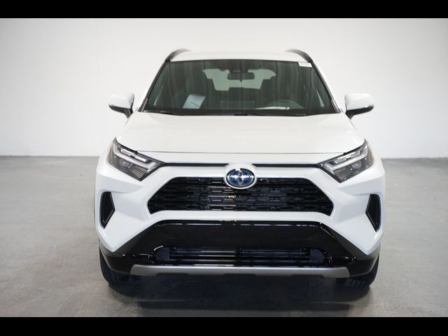 2024 Toyota RAV4 Hybrid SE