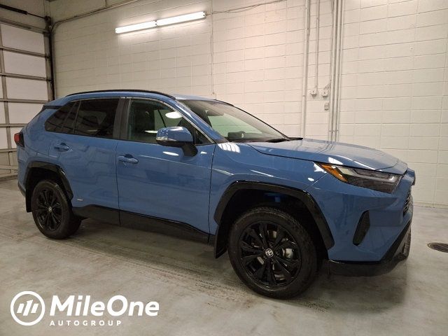 2024 Toyota RAV4 Hybrid SE