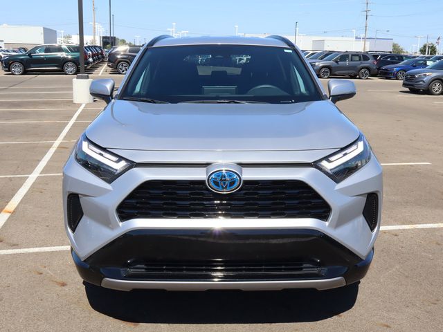 2024 Toyota RAV4 Hybrid SE