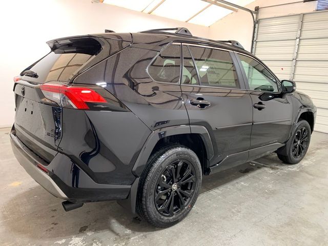 2024 Toyota RAV4 Hybrid SE