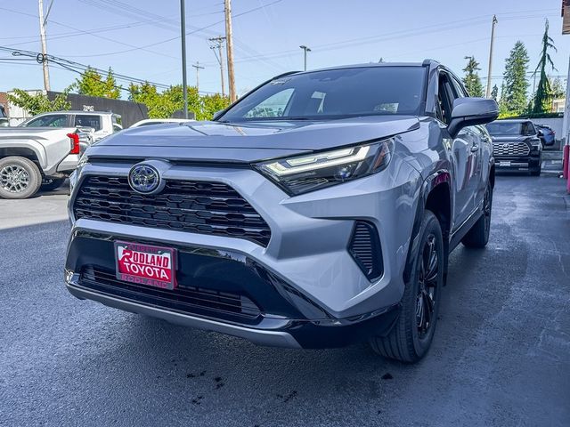 2024 Toyota RAV4 Hybrid SE