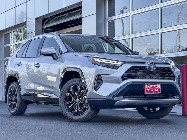 2024 Toyota RAV4 Hybrid SE