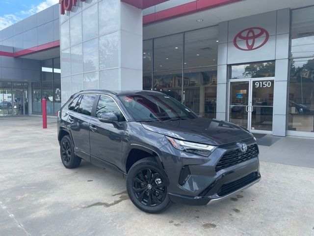 2024 Toyota RAV4 Hybrid SE