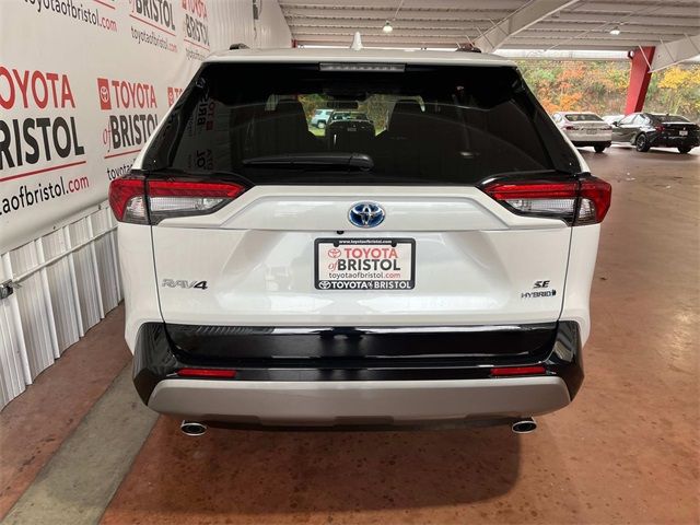 2024 Toyota RAV4 Hybrid SE