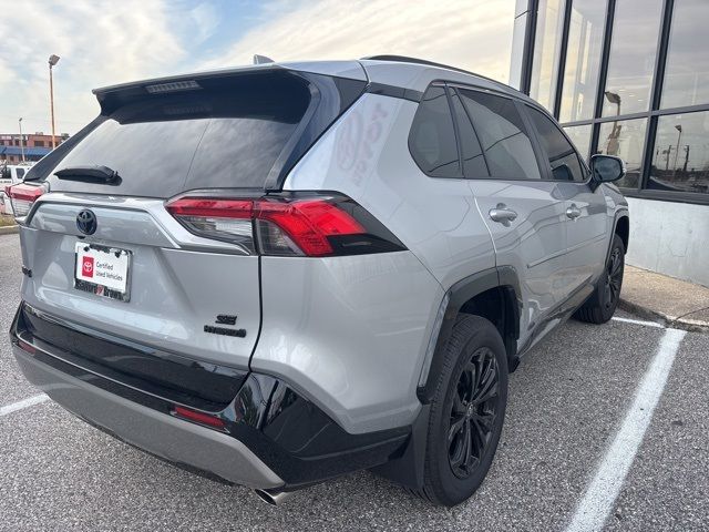 2024 Toyota RAV4 Hybrid SE