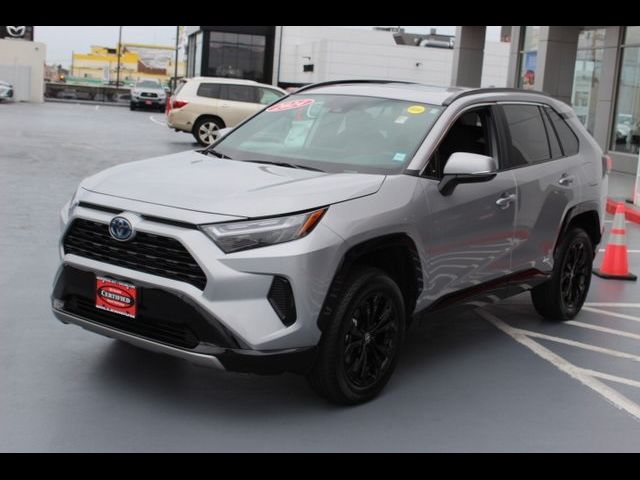 2024 Toyota RAV4 Hybrid SE