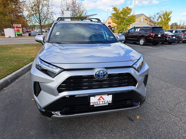 2024 Toyota RAV4 Hybrid SE