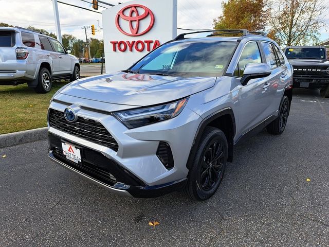 2024 Toyota RAV4 Hybrid SE