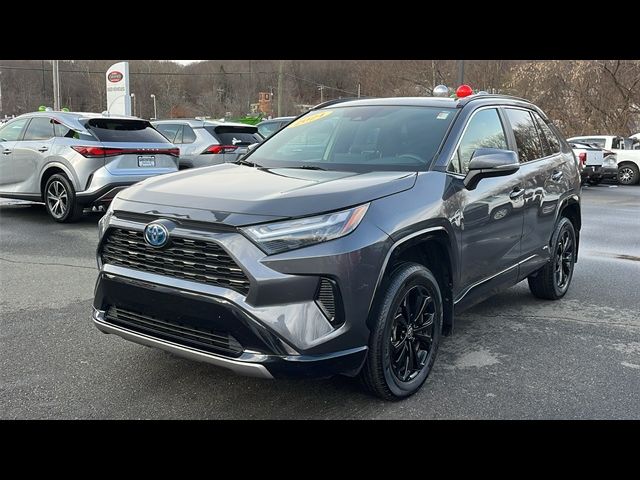 2024 Toyota RAV4 Hybrid SE