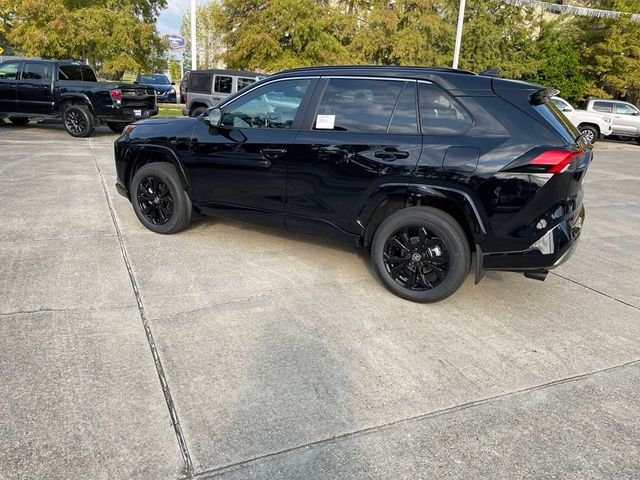 2024 Toyota RAV4 Hybrid SE