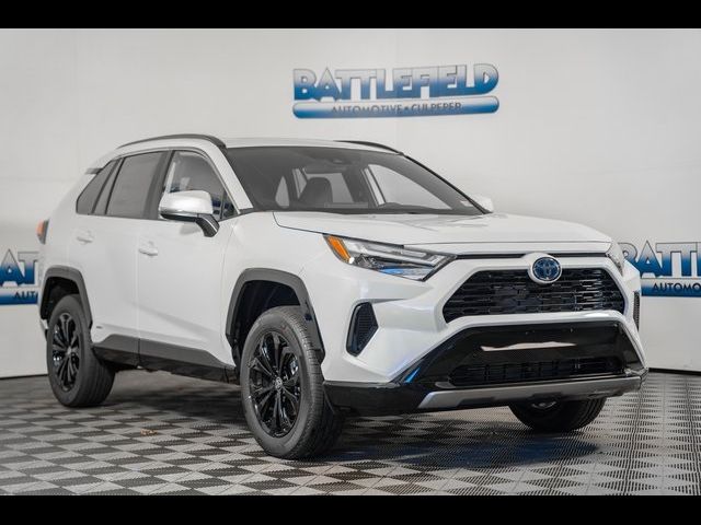 2024 Toyota RAV4 Hybrid SE