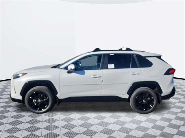 2024 Toyota RAV4 Hybrid SE