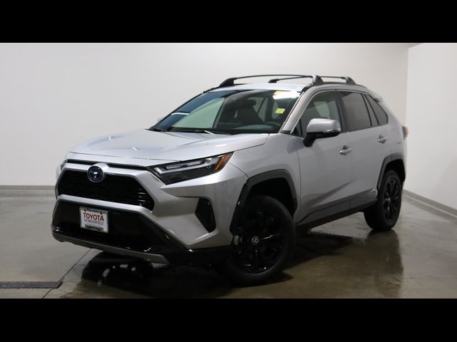 2024 Toyota RAV4 Hybrid SE