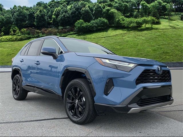 2024 Toyota RAV4 Hybrid SE