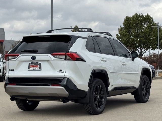 2024 Toyota RAV4 Hybrid SE