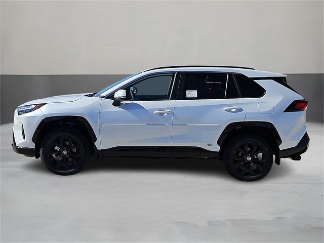 2024 Toyota RAV4 Hybrid SE