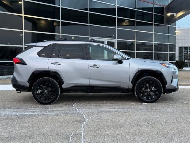 2024 Toyota RAV4 Hybrid SE