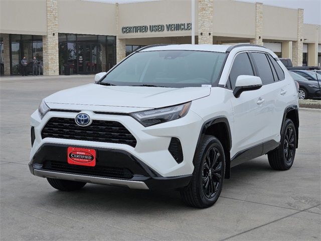 2024 Toyota RAV4 Hybrid SE