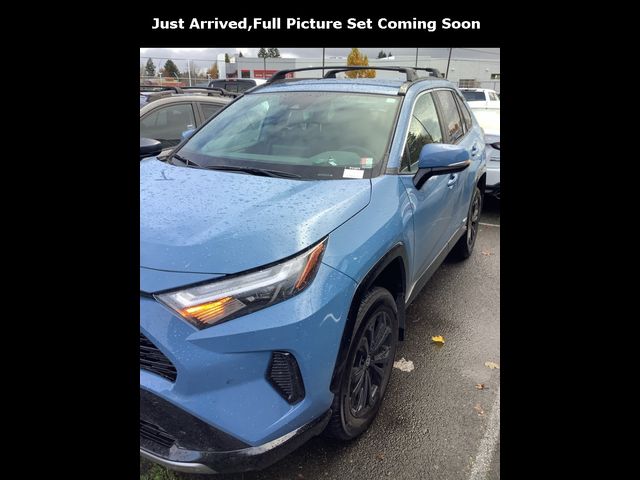 2024 Toyota RAV4 Hybrid SE