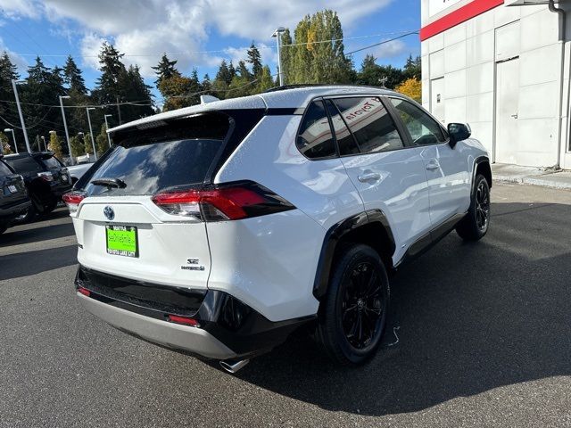 2024 Toyota RAV4 Hybrid SE