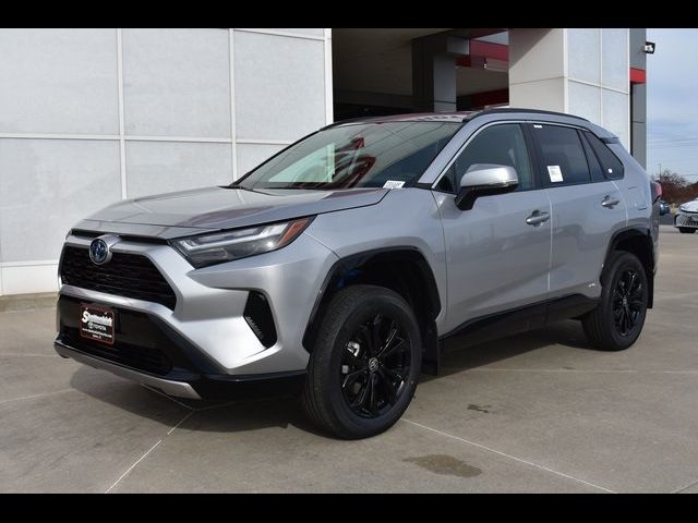 2024 Toyota RAV4 Hybrid SE