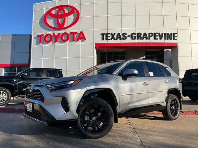 2024 Toyota RAV4 Hybrid SE