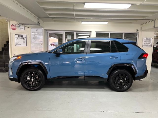 2024 Toyota RAV4 Hybrid SE