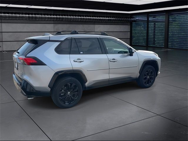 2024 Toyota RAV4 Hybrid SE